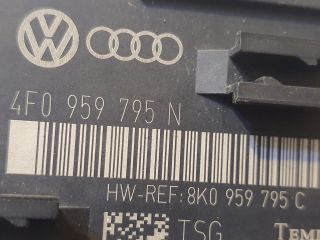 bontott AUDI A4 B8 Bal hátsó Ajtó Vezérlőegység