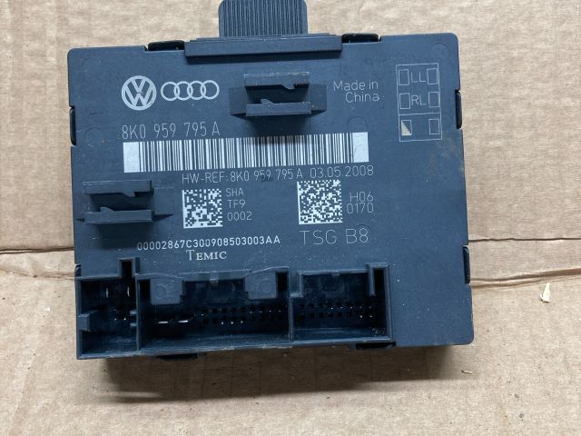 bontott AUDI A4 B8 Bal hátsó Ajtó Vezérlőegység