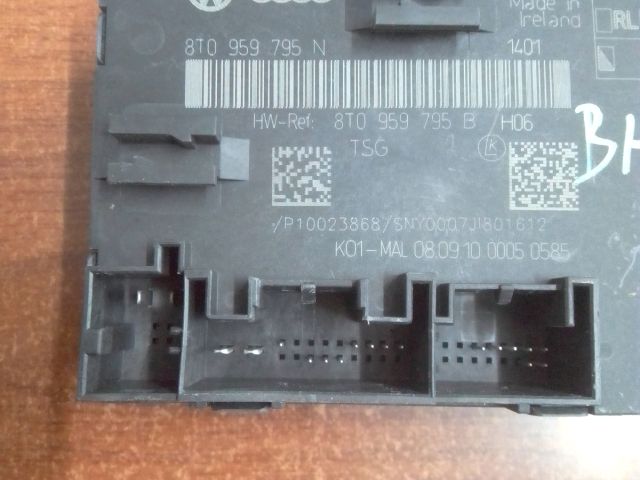 bontott AUDI A4 B8 Bal hátsó Ajtó Vezérlőegység