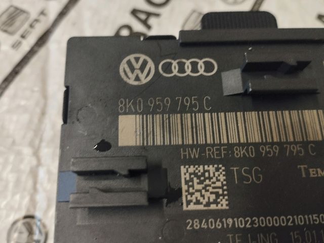 bontott AUDI A4 B8 Bal hátsó Ajtó Vezérlőegység