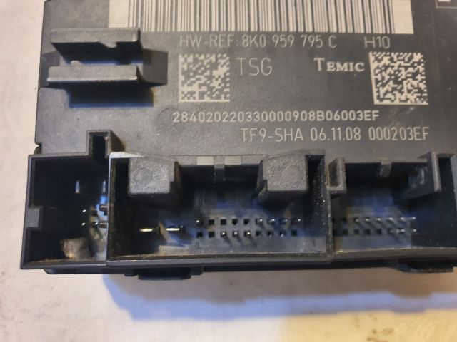 bontott AUDI A4 B8 Bal hátsó Ajtó Vezérlőegység