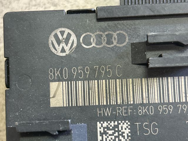 bontott AUDI A4 B8 Bal hátsó Ajtó Vezérlőegység