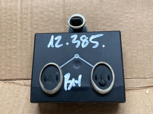 bontott AUDI A4 B8 Bal hátsó Ajtó Vezérlőegység