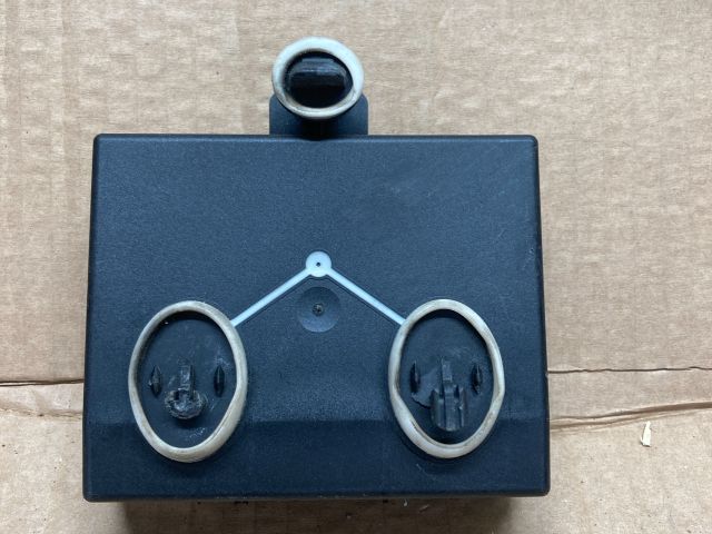 bontott AUDI A4 B8 Bal hátsó Ajtó Vezérlőegység