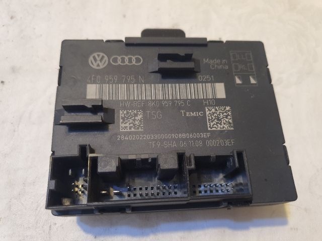 bontott AUDI A4 B8 Bal hátsó Ajtó Vezérlőegység