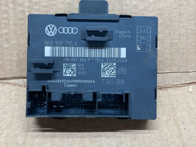 bontott AUDI A4 B8 Bal hátsó Ajtó Vezérlőegység