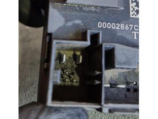 bontott AUDI A4 B8 Bal hátsó Ajtó Vezérlőegység