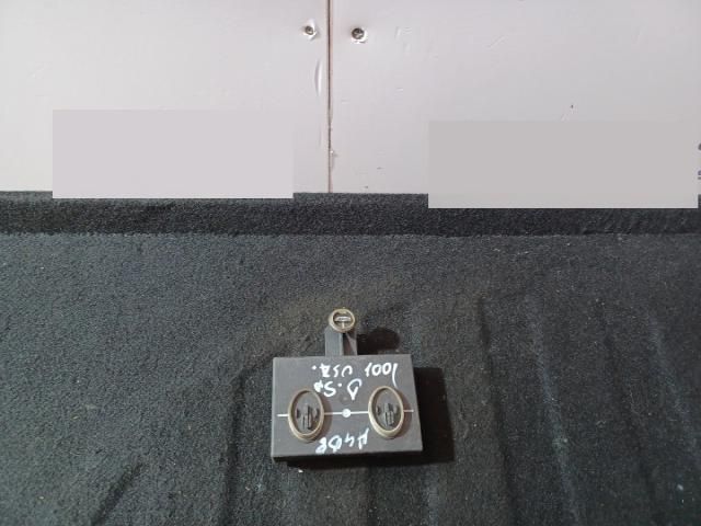 bontott AUDI A4 B8 Bal hátsó Ajtó Vezérlőegység