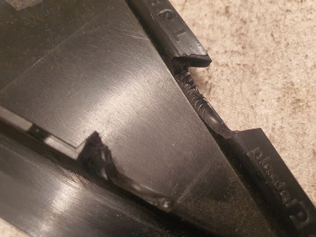 bontott AUDI A4 B8 Bal hátsó Ajtókeret Burkolat