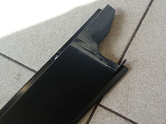 bontott AUDI A4 B8 Bal hátsó Ajtókeret Burkolat