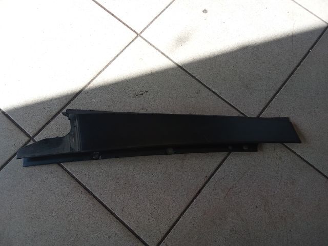 bontott AUDI A4 B8 Bal hátsó Ajtókeret Burkolat