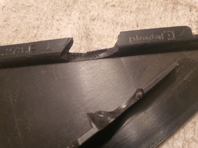 bontott AUDI A4 B8 Bal hátsó Ajtókeret Burkolat