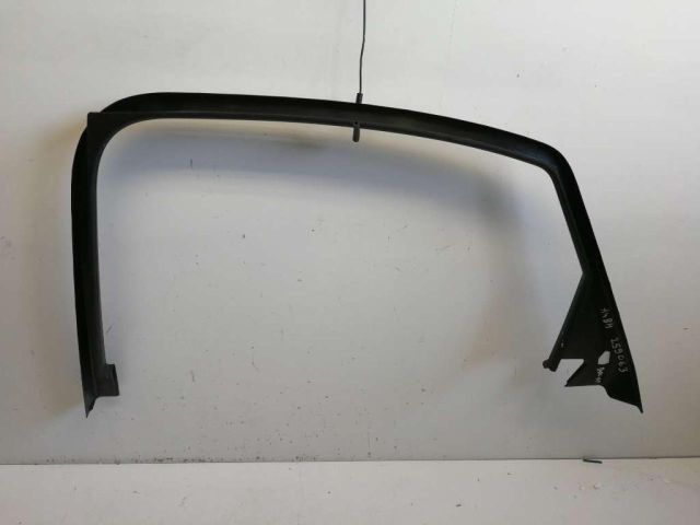 bontott AUDI A4 B8 Bal hátsó Ajtókeret Burkolat