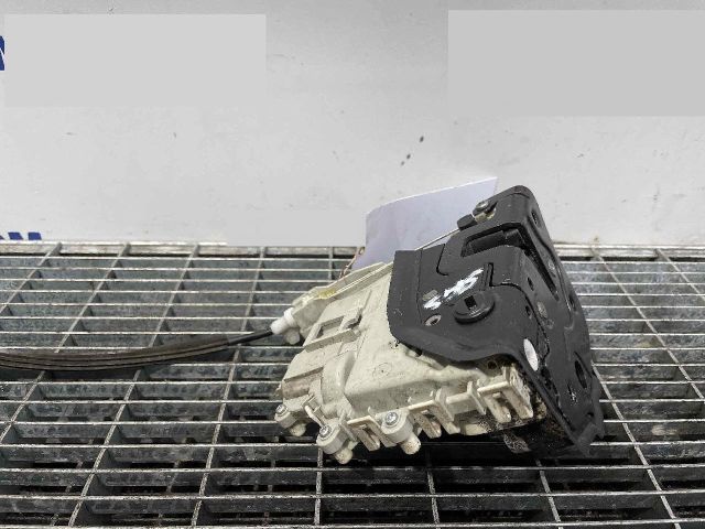 bontott AUDI A4 B8 Bal hátsó Ajtózár