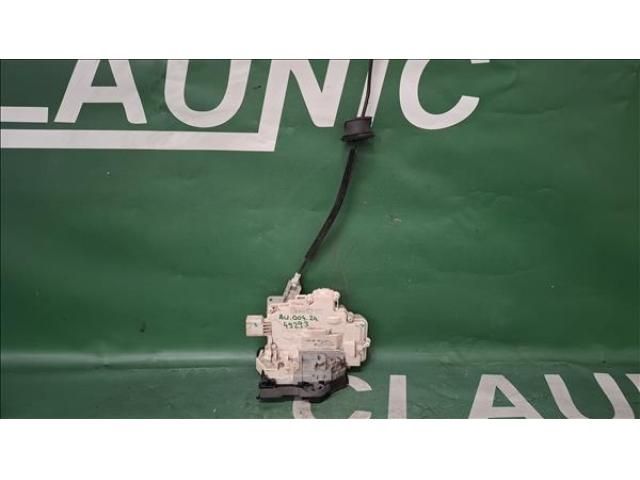 bontott AUDI A4 B8 Bal hátsó Ajtózár