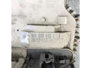 bontott AUDI A4 B8 Bal hátsó Ajtózár