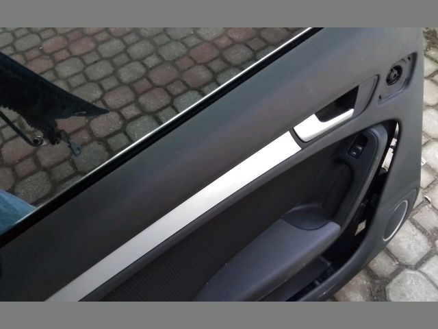 bontott AUDI A4 B8 Bal hátsó Ajtózár