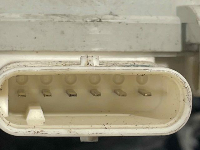 bontott AUDI A4 B8 Bal hátsó Ajtózár