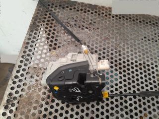 bontott AUDI A4 B8 Bal hátsó Ajtózár