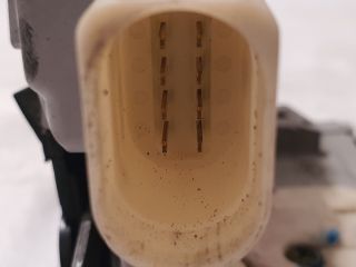 bontott AUDI A4 B8 Bal hátsó Ajtózár