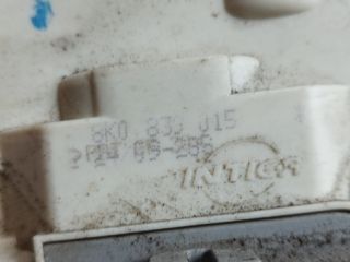 bontott AUDI A4 B8 Bal hátsó Ajtózár