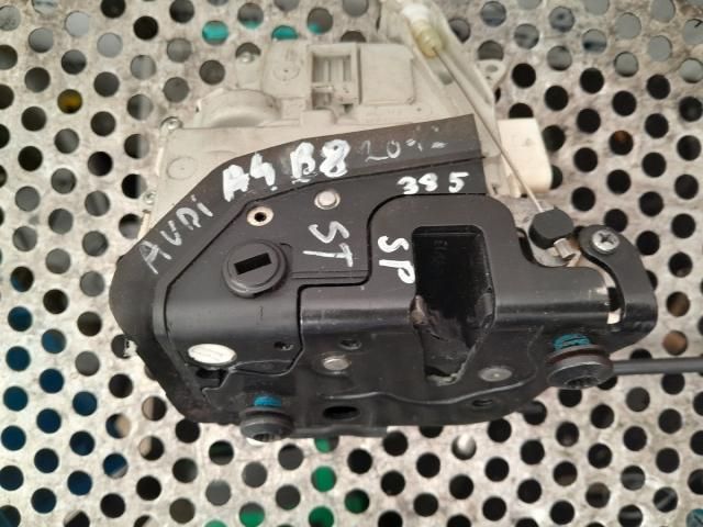 bontott AUDI A4 B8 Bal hátsó Ajtózár