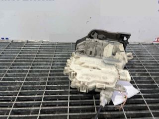 bontott AUDI A4 B8 Bal hátsó Ajtózár