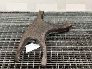 bontott AUDI A4 B8 Bal hátsó Alsó Lengőkar