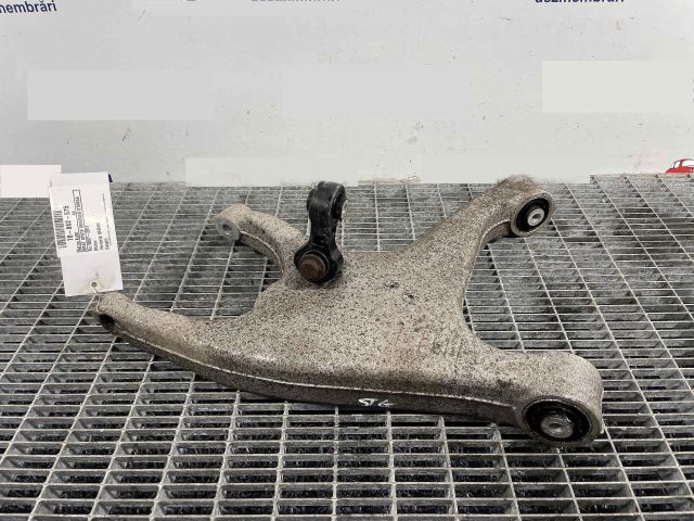 bontott AUDI A4 B8 Bal hátsó Alsó Lengőkar