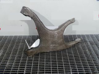 bontott AUDI A4 B8 Bal hátsó Alsó Lengőkar