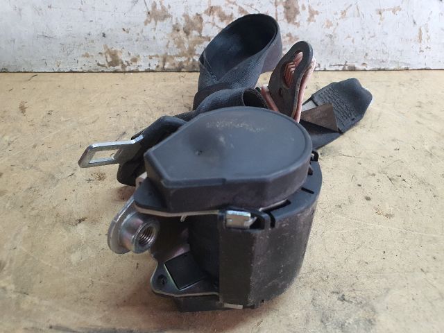 bontott AUDI A4 B8 Bal hátsó Biztonsági Öv