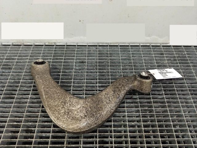 bontott AUDI A4 B8 Bal hátsó Felső Lengőkar