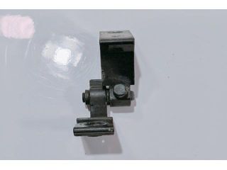 bontott AUDI A4 B8 Bal hátsó Felső Zsanér