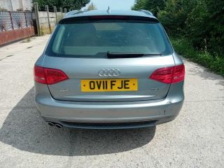 bontott AUDI A4 B8 Bal hátsó Felső Zsanér