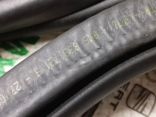 bontott AUDI A4 B8 Bal hátsó Gumikéder