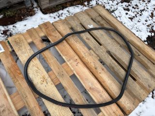 bontott AUDI A4 B8 Bal hátsó Gumikéder