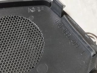 bontott AUDI A4 B8 Bal hátsó Hangszóró Burkolat