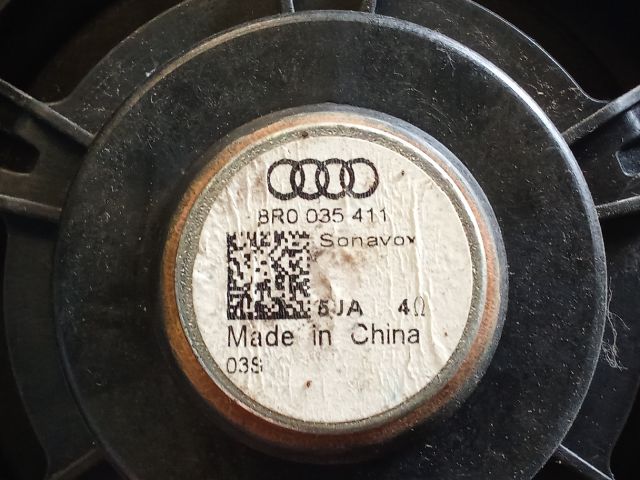 bontott AUDI A4 B8 Bal hátsó Hangszóró