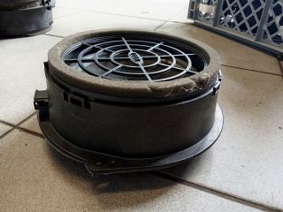 bontott AUDI A4 B8 Bal hátsó Hangszóró