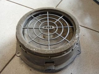 bontott AUDI A4 B8 Bal hátsó Hangszóró