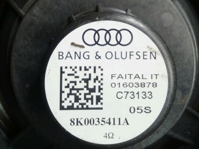 bontott AUDI A4 B8 Bal hátsó Hangszóró