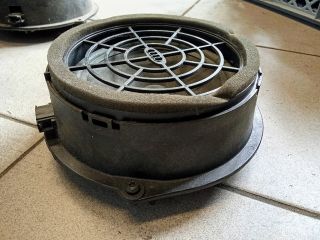 bontott AUDI A4 B8 Bal hátsó Hangszóró