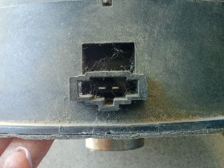 bontott AUDI A4 B8 Bal hátsó Hangszóró