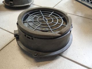 bontott AUDI A4 B8 Bal hátsó Hangszóró