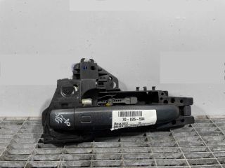 bontott AUDI A4 B8 Bal hátsó Külső Kilincs