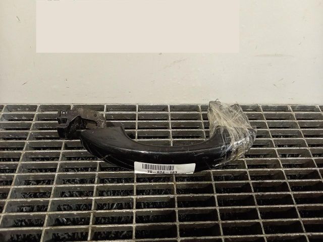 bontott AUDI A4 B8 Bal hátsó Külső Kilincs