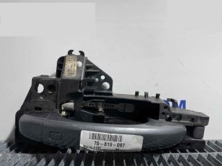 bontott AUDI A4 B8 Bal hátsó Külső Kilincs