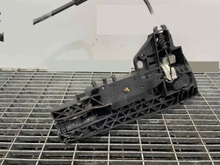 bontott AUDI A4 B8 Bal hátsó Külső Kilincs