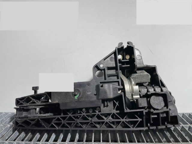 bontott AUDI A4 B8 Bal hátsó Külső Kilincs