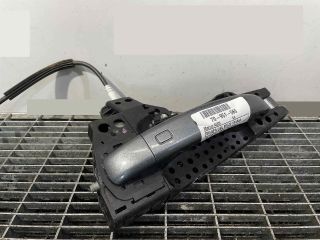 bontott AUDI A4 B8 Bal hátsó Külső Kilincs